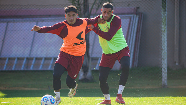 el pincha completo la primera semana con dos caras nuevas y tres jugadores entrenando diferenciados