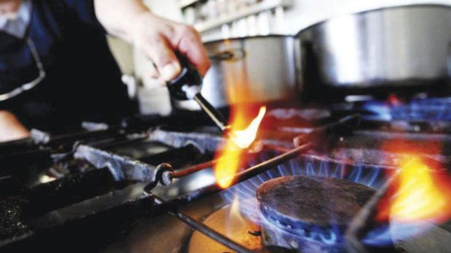 despues de ser denunciado, iguacel dijo que el extra en el gas sera de entre $90 y $100