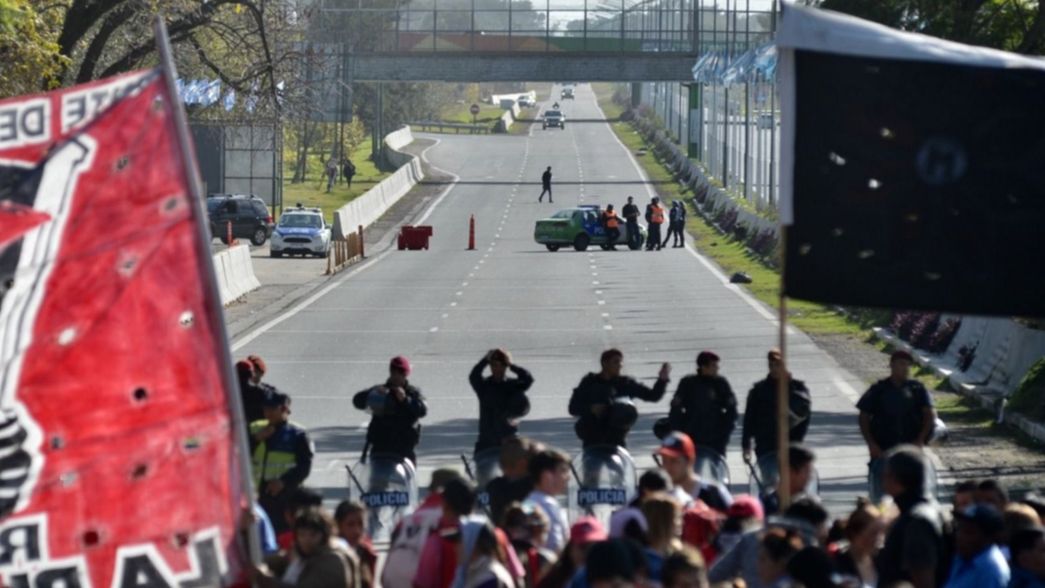 Se levantó el corte en la Autopista La Plata-Buenos Aires