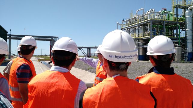 trabajadores de camuzzi preparan protestas y un paro que podria sentirse en la plata