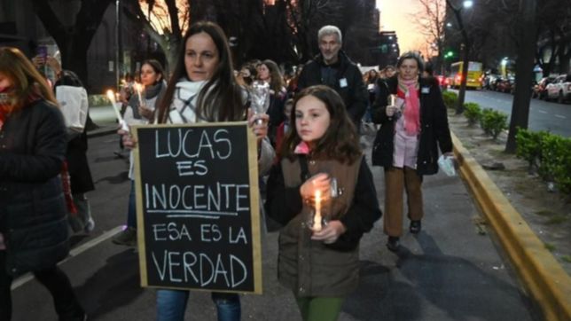 docentes y amigos realizaran una gran marcha en defensa del profesor condenado por abuso