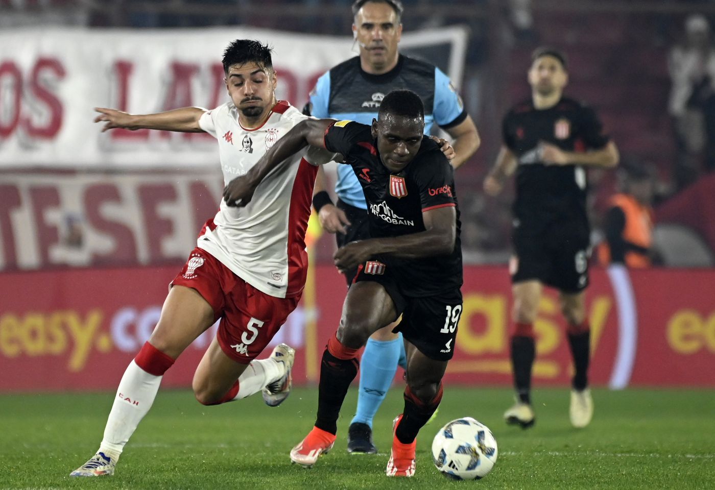 Estudiantes Huracán Manyoma (1).JPG