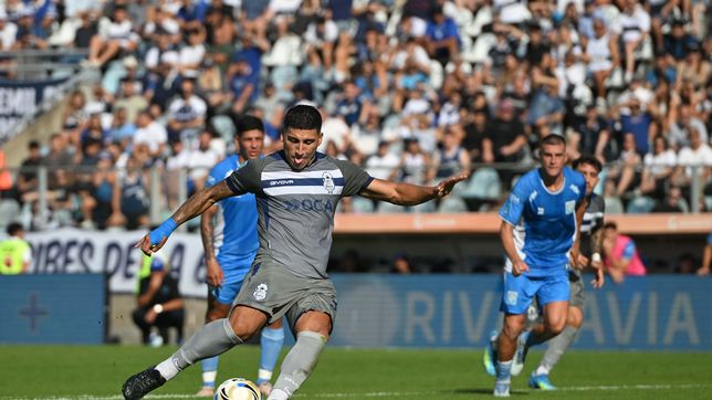 gimnasia sufrio pero gano en el bosque y se mete en la pelea