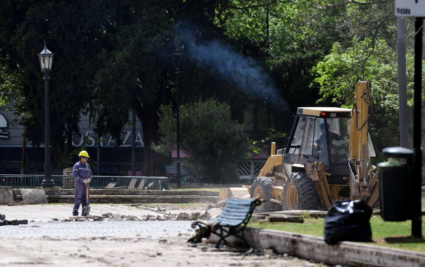 Arrancaron las obras en Plaza Italia y así quedará cuando terminen las  remodelaciones