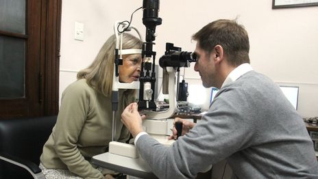 Innovación oftalmológica en La Plata para pacientes con diabetes