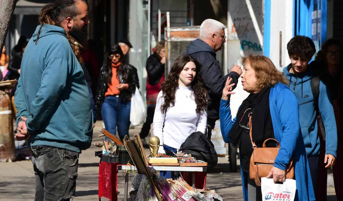 Venededores ambulantes.png