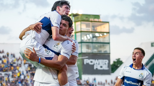 gimnasia cerrara la llegada de una promesa defensiva para reforzar a la reserva