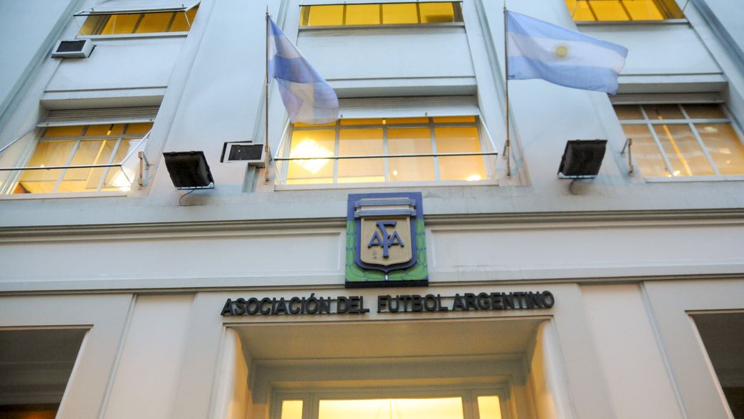 La AFA contrataca y apunta a Star+ por la exclusividad de la final entre Estudiantes y River