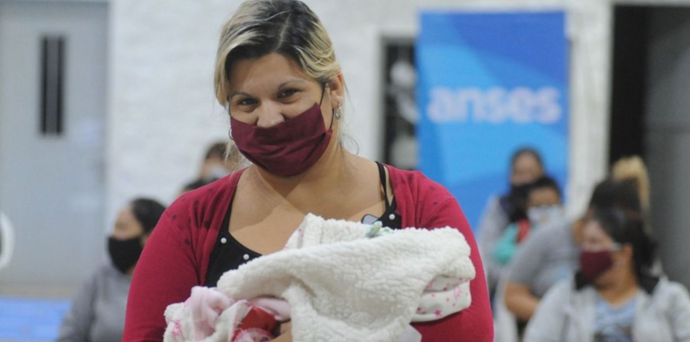 1614120694041.jpg?x=6&y=32&width=1488&height=744&rotate=0&scaleX=1&scaleY=1&ow=1500&oh=997&&cw=1920&ch=950