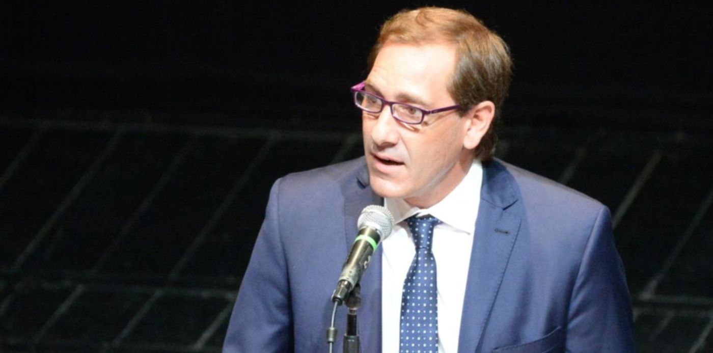 julio garro sesiones