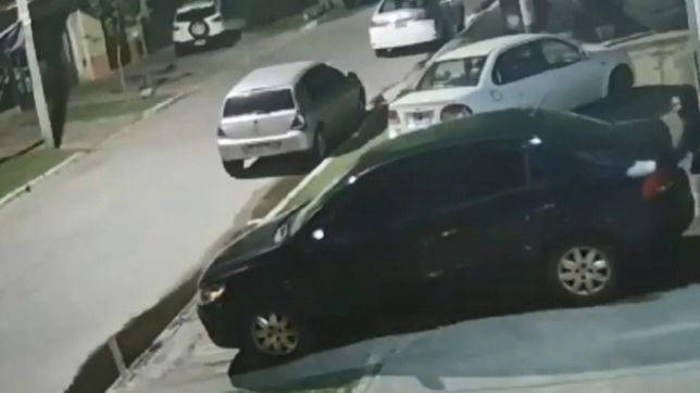 vestidos de policias atacaron en la casa de dos abuelos y huyeron con todos sus ahorros