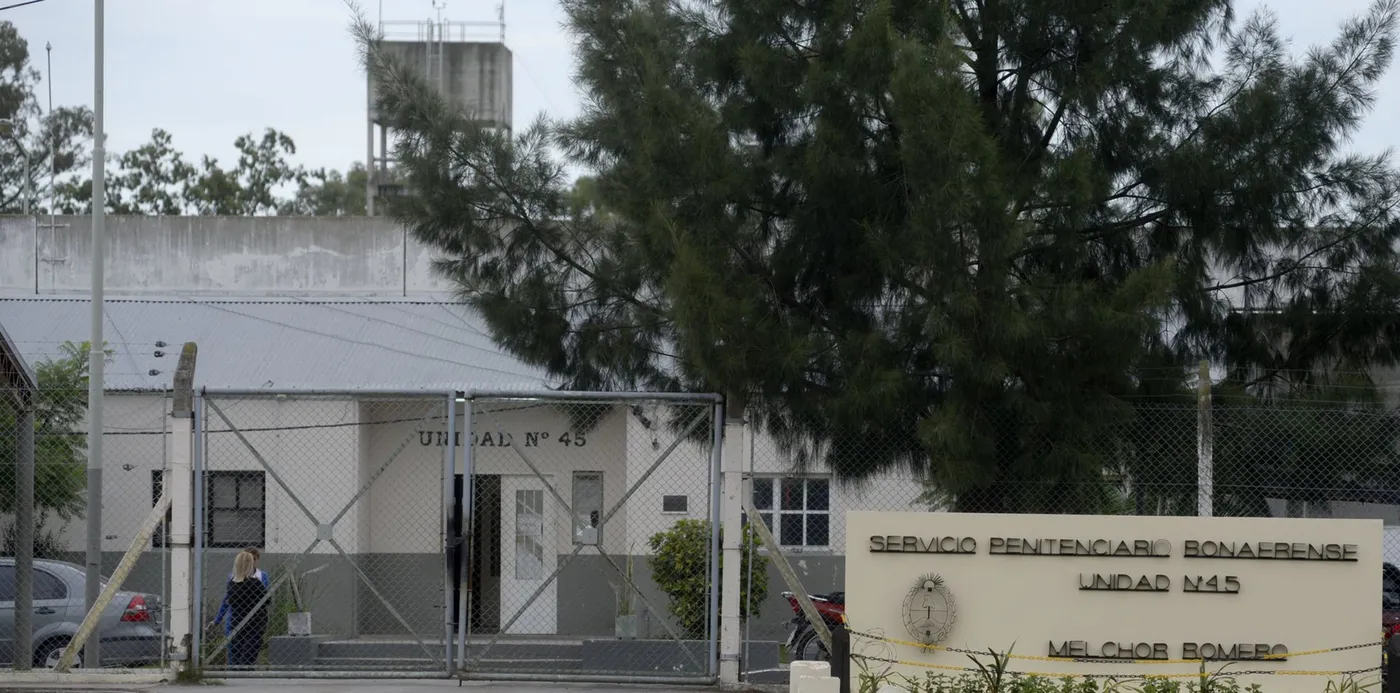 La Unidad 45 de Melchor Romero, donde funciona el pabellón de separación del área de convivencia que ordenaron cerrar