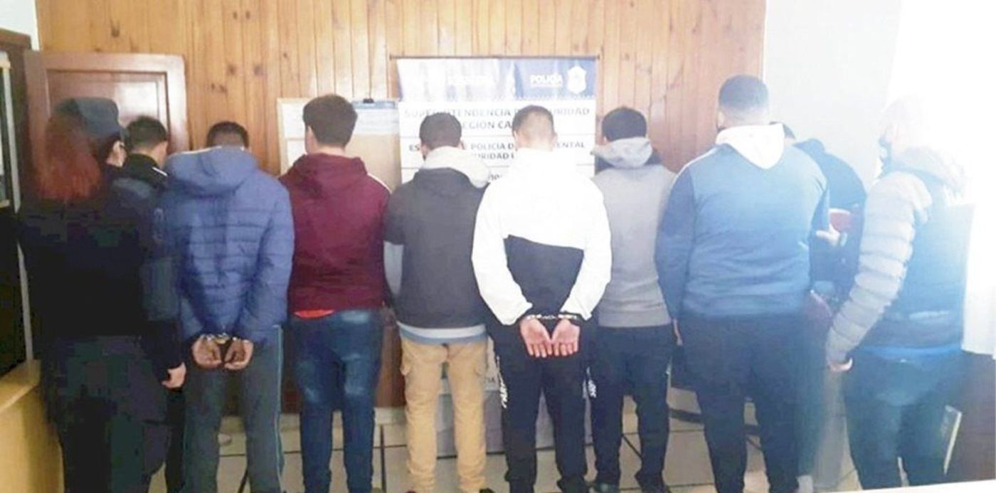 detenidos por ataque en manada en city bell barrio savoia la plata