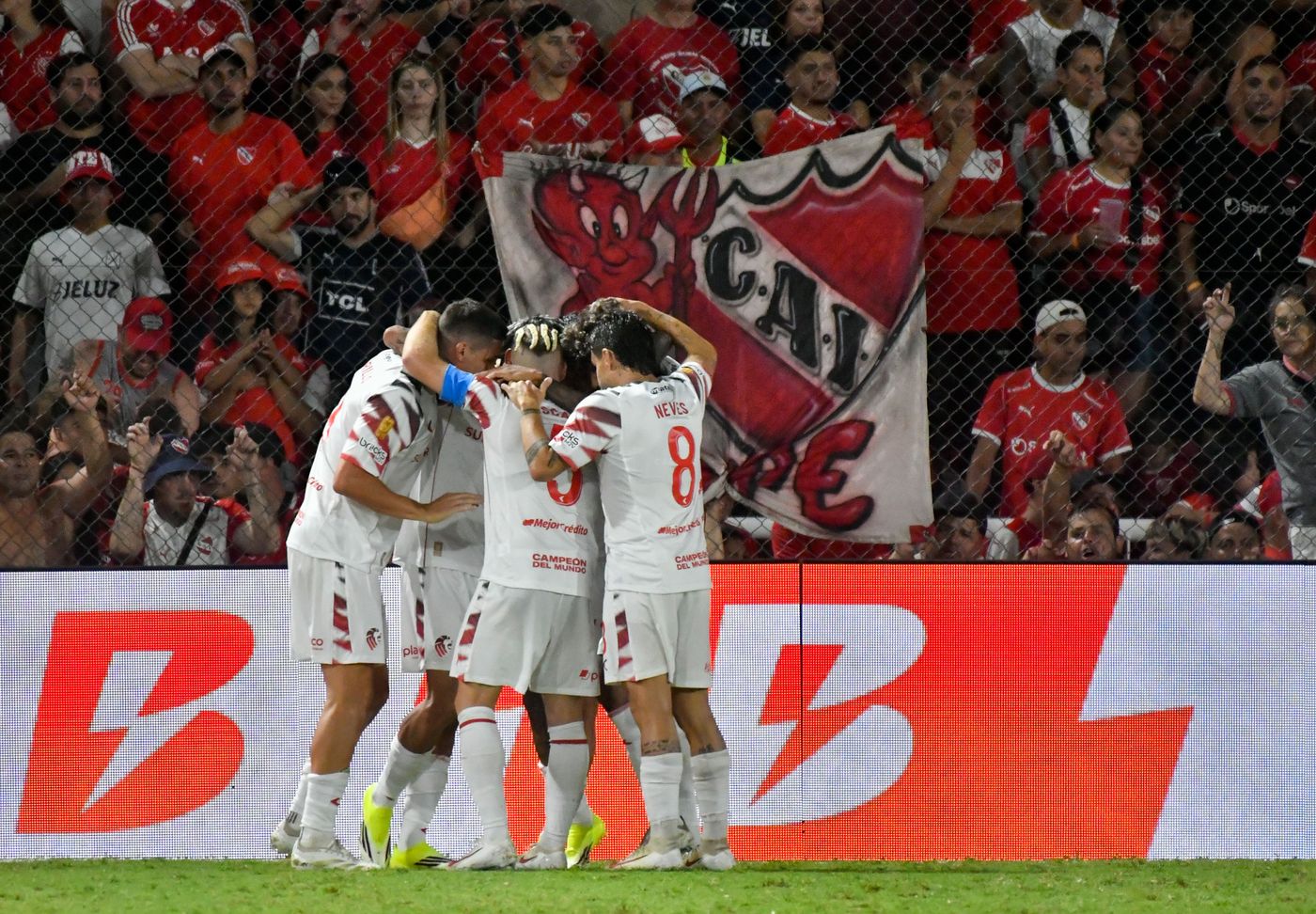 Estudiantes Independiente Festejo