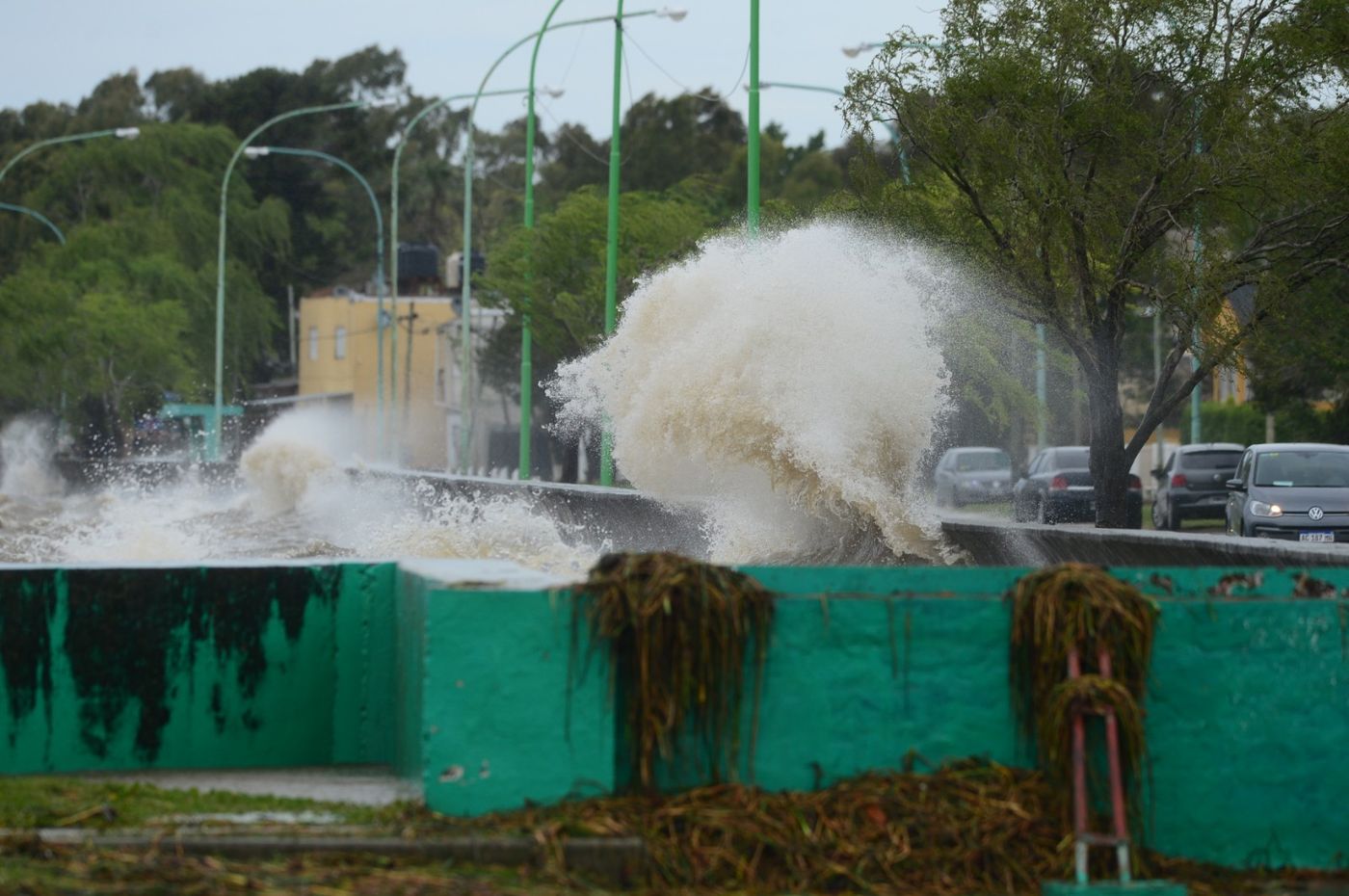 Sudestada lluvia Punta Lara Ensenada Inundacion  Rio de La Plata.JPG