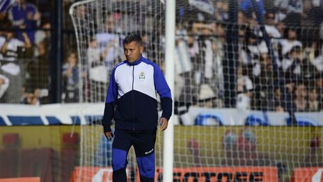 Diego Flores fue anunciado en un éxotico club tras su salida de Gimnasia