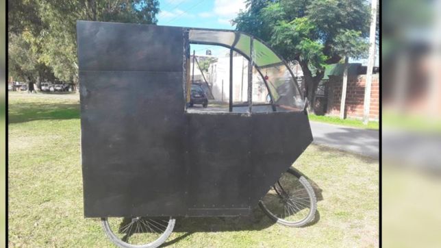un platense se quedo sin trabajo en plena pandemia, creo el biciflete y se volvio viral
