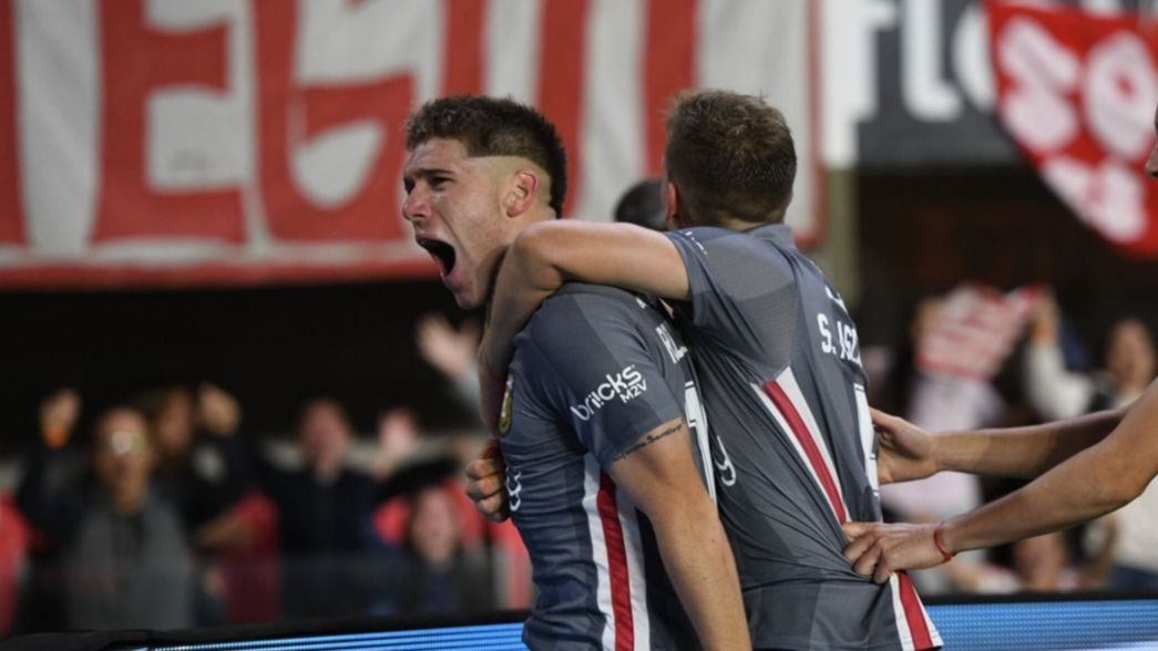 Estudiantes logró un gran triunfo ante Talleres por 1 a 0