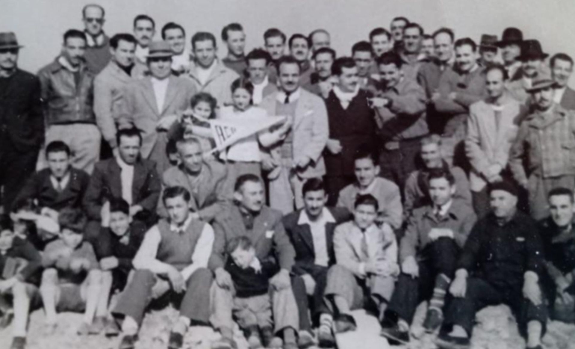 2.jpeg?x=1&y=60&width=1037&height=519&rotate=0&scaleX=1&scaleY=1&ow=1040&oh=635&&cw=1920&ch=950