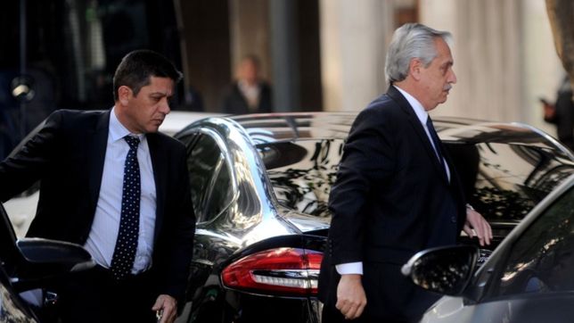 cambios en el gabinete: renunciaron los ministros de trabajo y desarrollo social