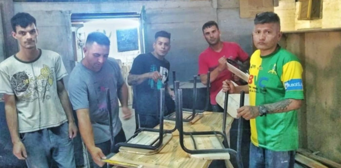 1581097130742.jpeg?y=151&rotate=0&scaleY=1&ow=1040&oh=780&x=13&width=1022&height=511&scaleX=1&&cw=1920&ch=950