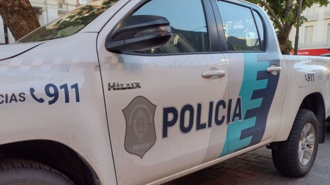 violento ataque en city bell: le puso un tramontina en el cuello para robarle el celular