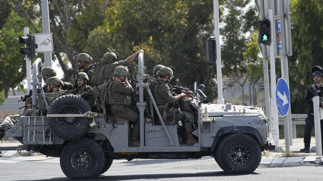 ataque de hamas a israel: policia egipcio mato a tiros a dos turistas israelies