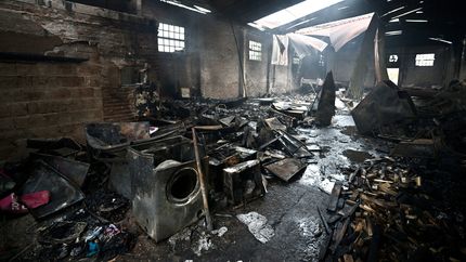 El drama de los cartoneros de Melchor Romero tras el incendio que arrasó con todo