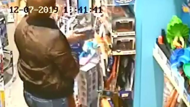 video: mecheras robaron en una jugueteria y los duenos las escracharon en las redes