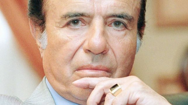 se robaron el valioso anillo de carlos menem y buscan al responsable