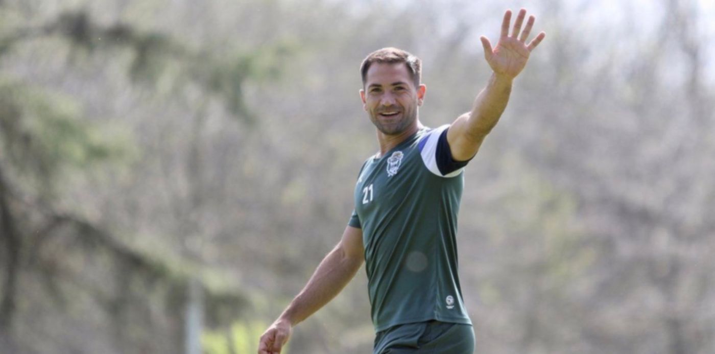 1540468387374.jpg?rotate=0&scaleY=1&ow=1200&oh=675&x=13&y=28&width=1181&height=590&scaleX=1&&cw=1920&ch=950