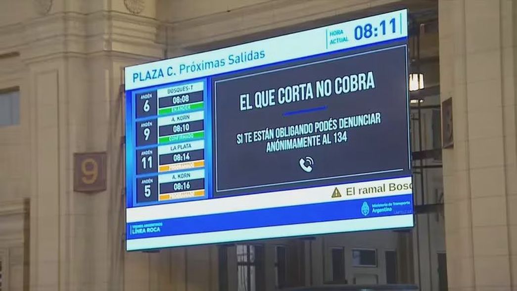 El Gobierno amenazó a las organizaciones en las pantallas de Constitución