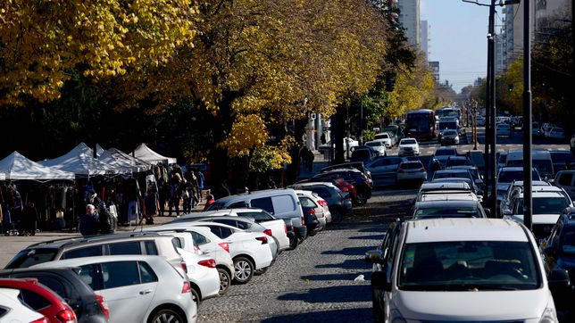 cierran el estacionamiento de plaza italia y acuerdan una solucion para aprilp