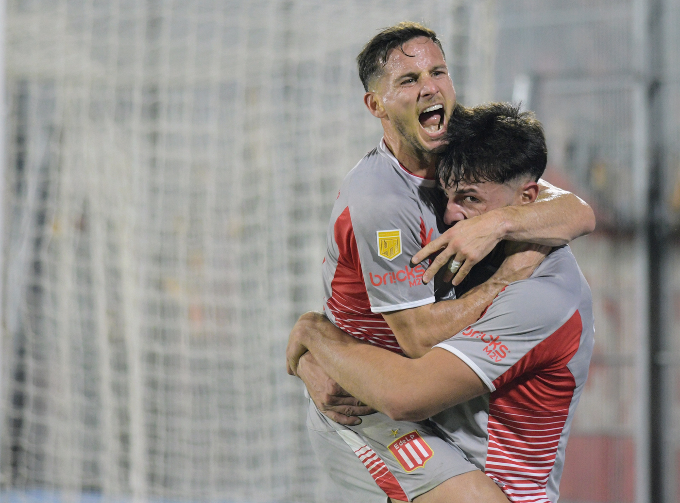 Estudiantes Newells Piatti gol.png