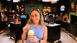 la influencer que es furor en las redes y muestra donde salir a comer en la plata