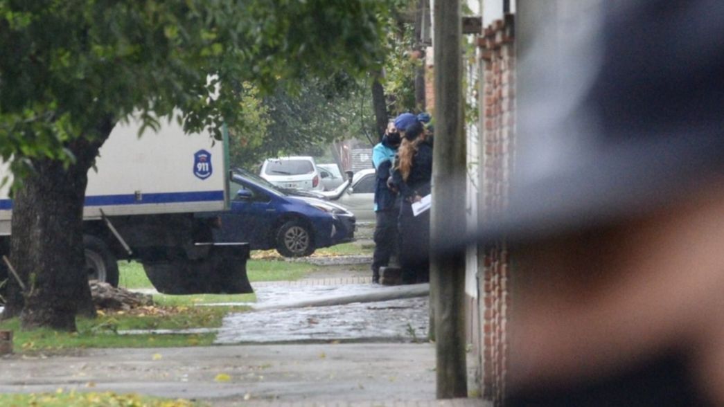 Brutal entradera en La Loma: ladrones golpearon a una joven y le robaron en su casa