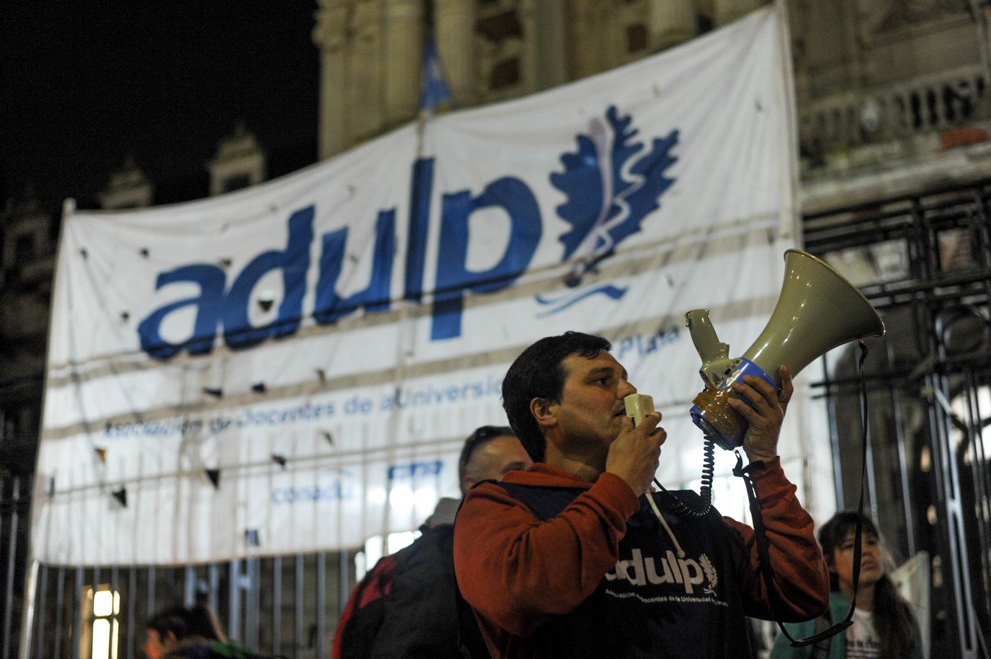 Marcha de antorchas UNLP (33).jpg