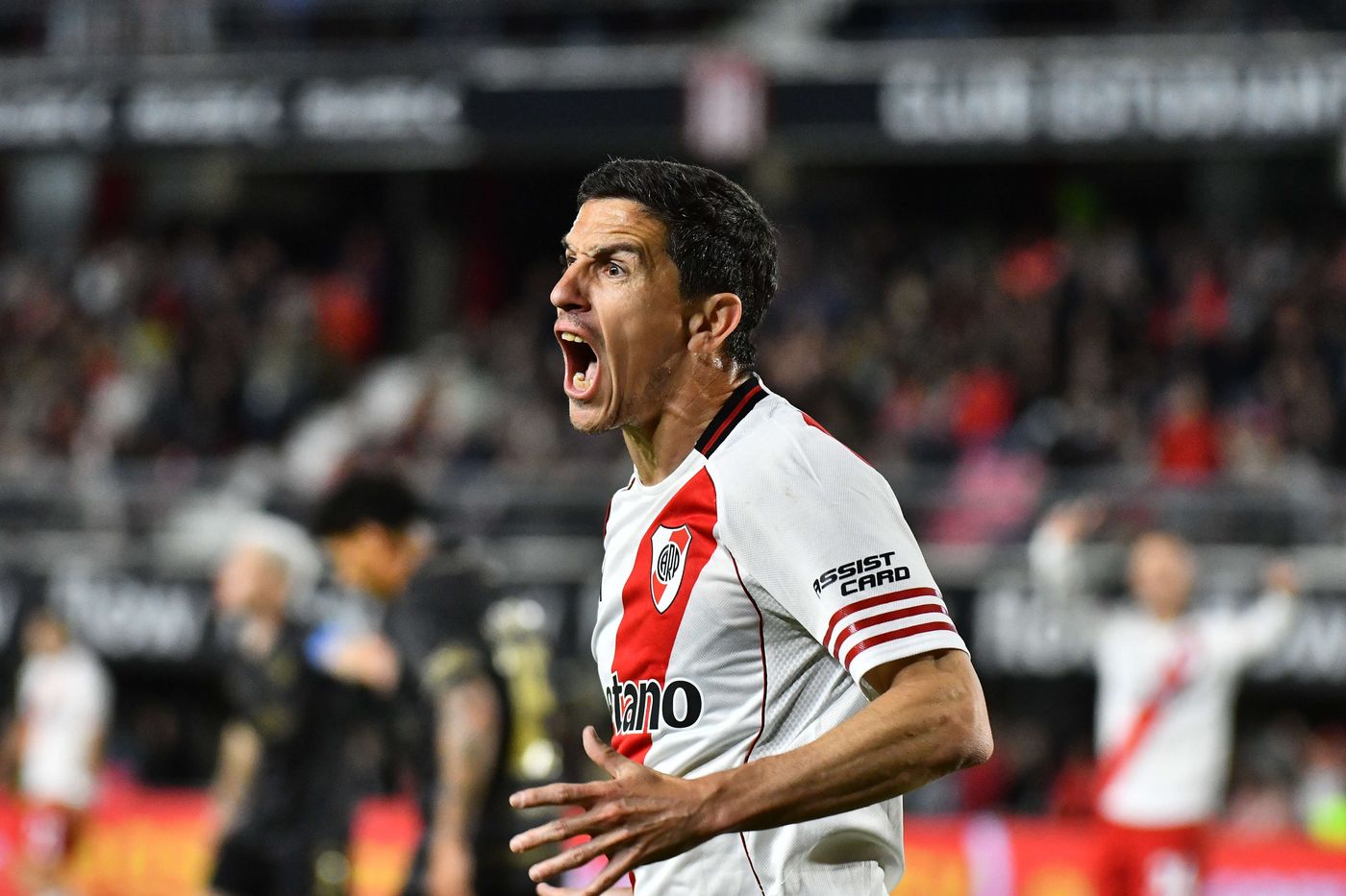 River se impuso frente a Estudiantes. River se impuso frente a Estudiantes.