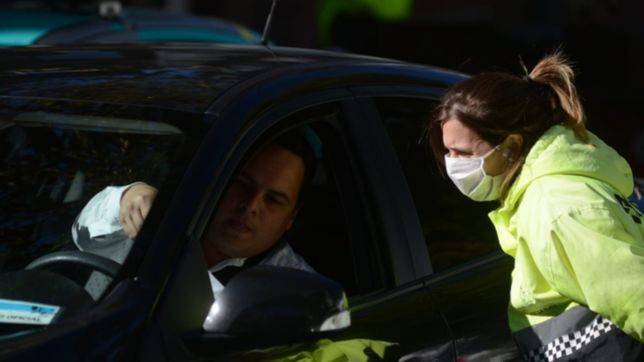 aumentan los contagios y en provincia piensan en retroceder la fase de la cuarentena