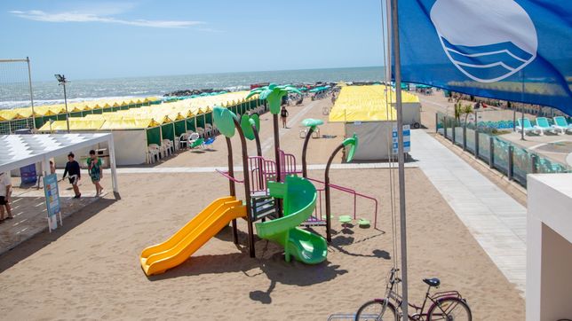 balnearios bandera azul: que esta permitido y que no en las playas mas selectivas de la costa atlantica
