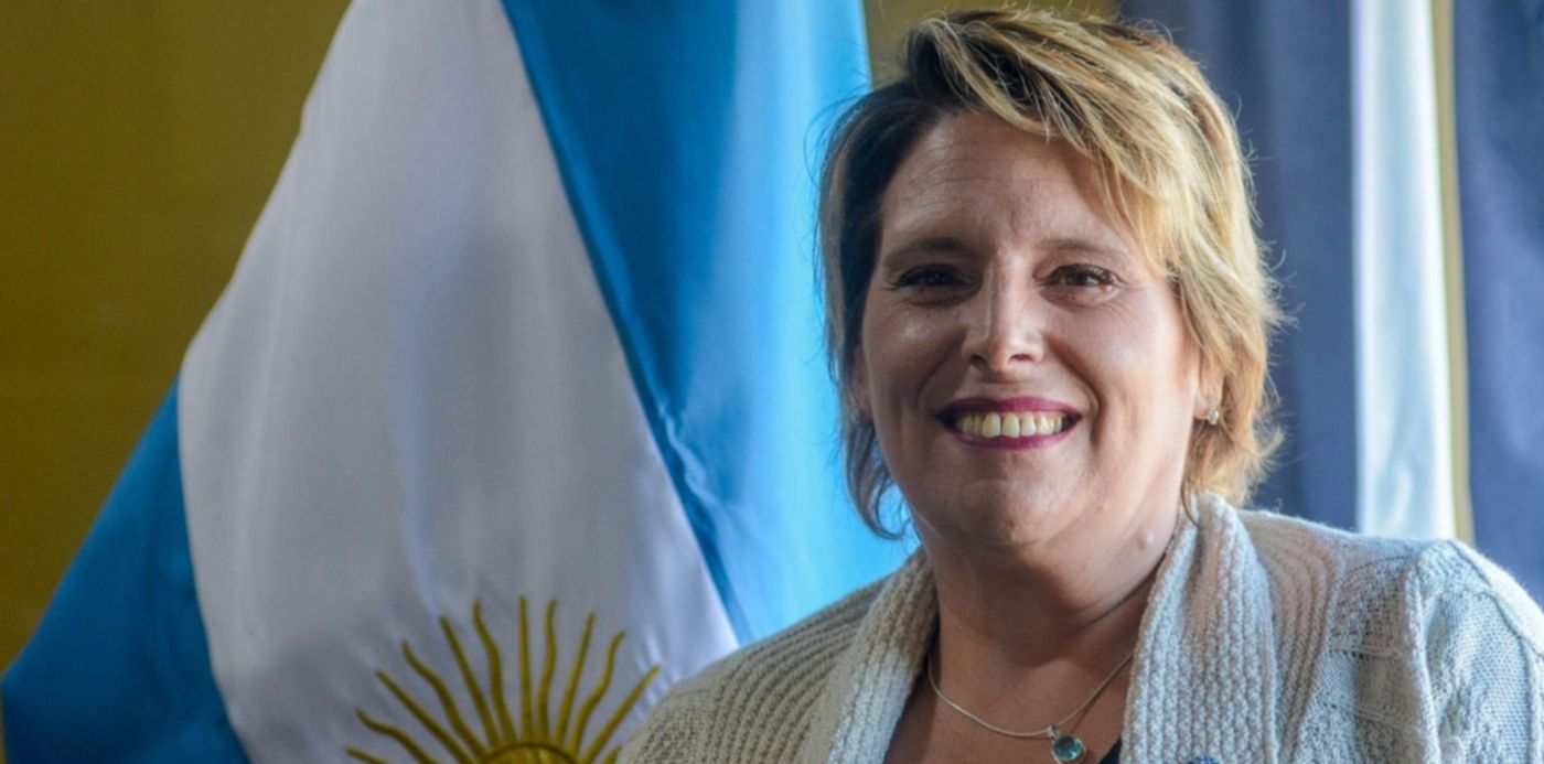 1526838567807.jpg?x=3&width=1490&height=745&rotate=0&oh=1000&y=50&scaleX=1&scaleY=1&ow=1500&&cw=1920&ch=950