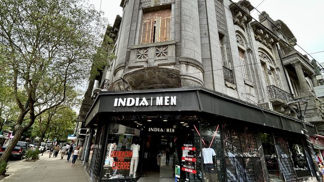 cierra el local de india men en 12 y 58 y liquida jeans, remeras, bermudas y mas con ofertas