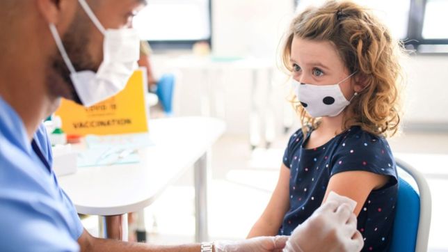 ¿por que es necesario vacunar a chicos y adolescentes contra el coronavirus?