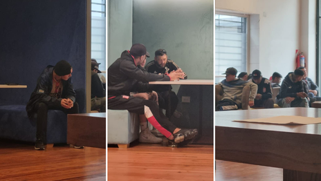 Barrabrava en la sede de la UCR.png