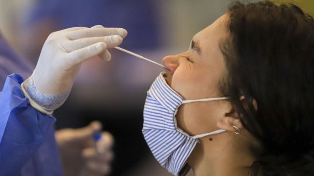 un funcionario bonaerense sostiene que ya no tiene sentido seguir contando contagiados