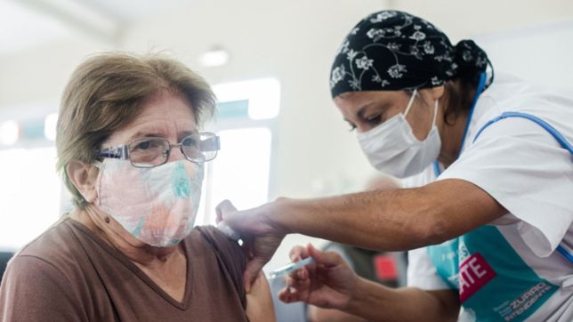 ¿cual es el tiempo de espera ideal para recibir la tercera dosis contra el covid-19?