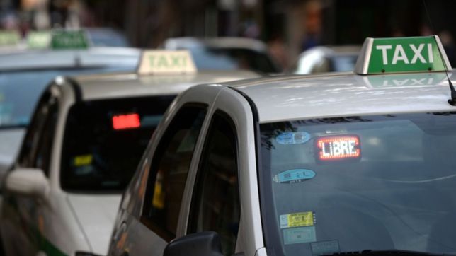 preven duras multas para taxistas vuelteros, sin registro y con relojes adulterados
