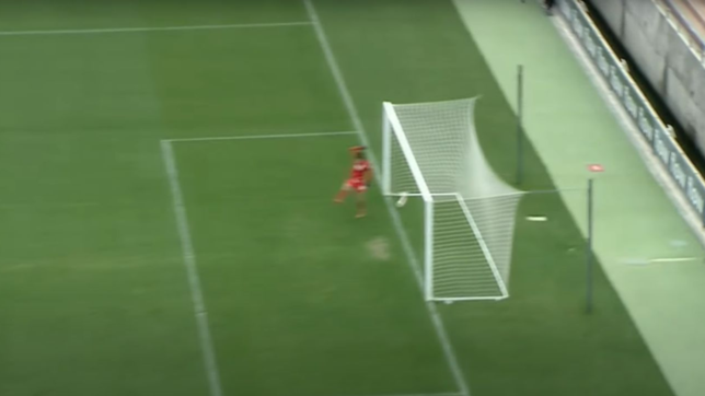 video: el insolito gol que no le cobraron a banfield ante estudiantes en futbol femenino
