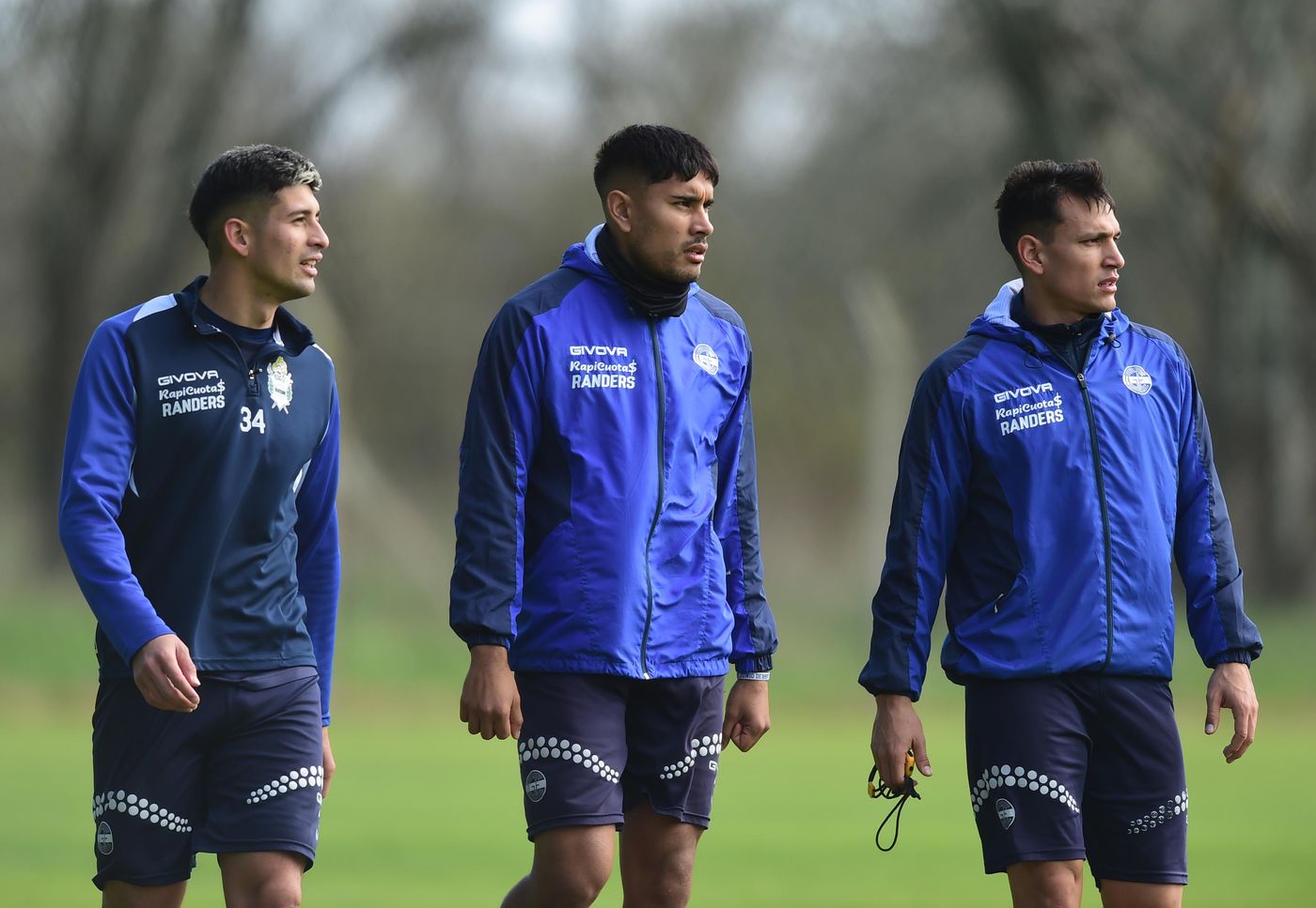 Entrenamiento Gimnasia Mamut Gallo Bolivar.jpg