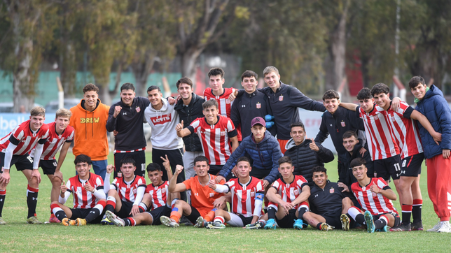 la decision que tomo estudiantes sobre el futuro de los juveniles categoria 2005